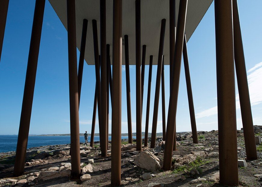 Fogo Island Inn by a timeless piece of architecture by Saunders (7)