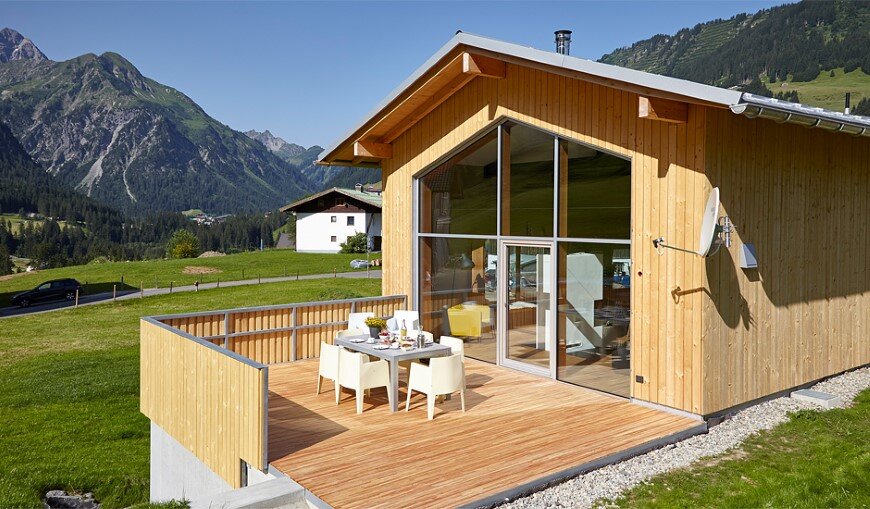 Holiday house Bergraum modern interpretation of the traditional barn (10)