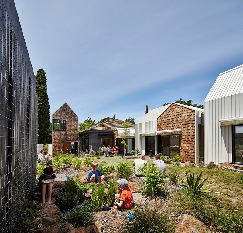 Weatherboard house - creative extension and renovation for a long-term family home (13)