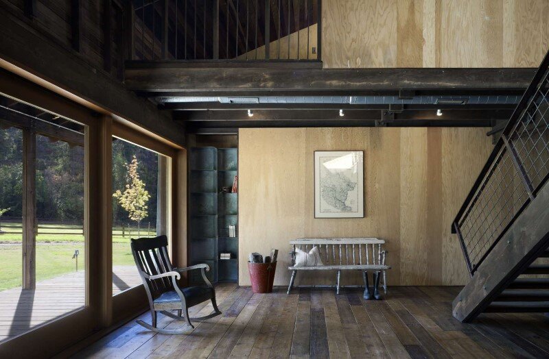Canyon Barn - Old barn renovated and converted into a three-bedroom retreat (3)