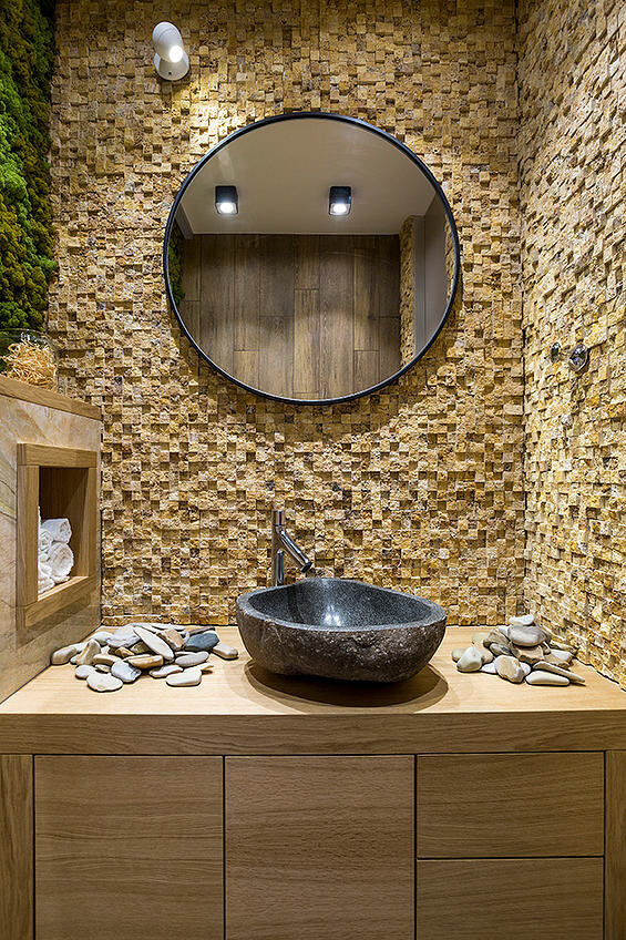 Eco-design that integrates fitomuduli with live plants - bathroom interior design (12)