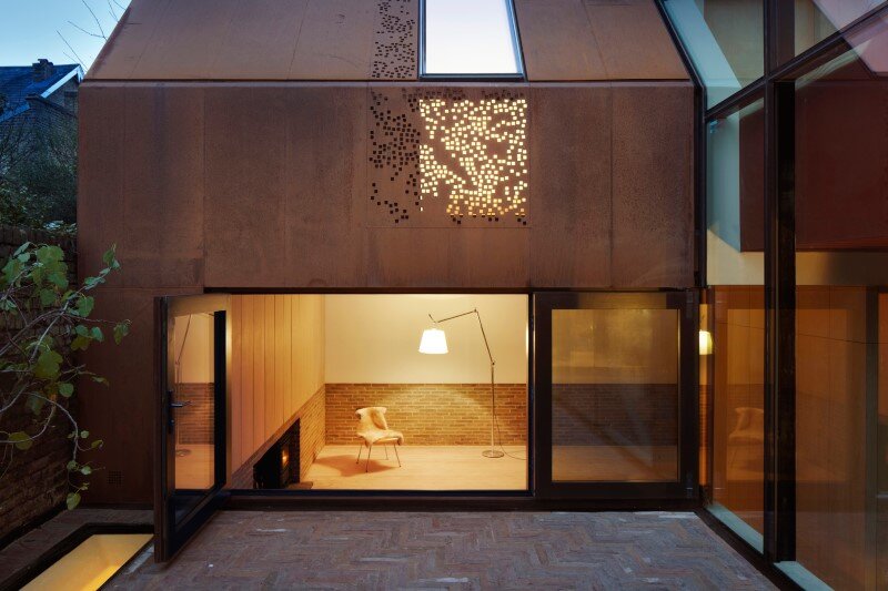 Kew House - family home formed of two sculptural volumes of weathering steel (3)