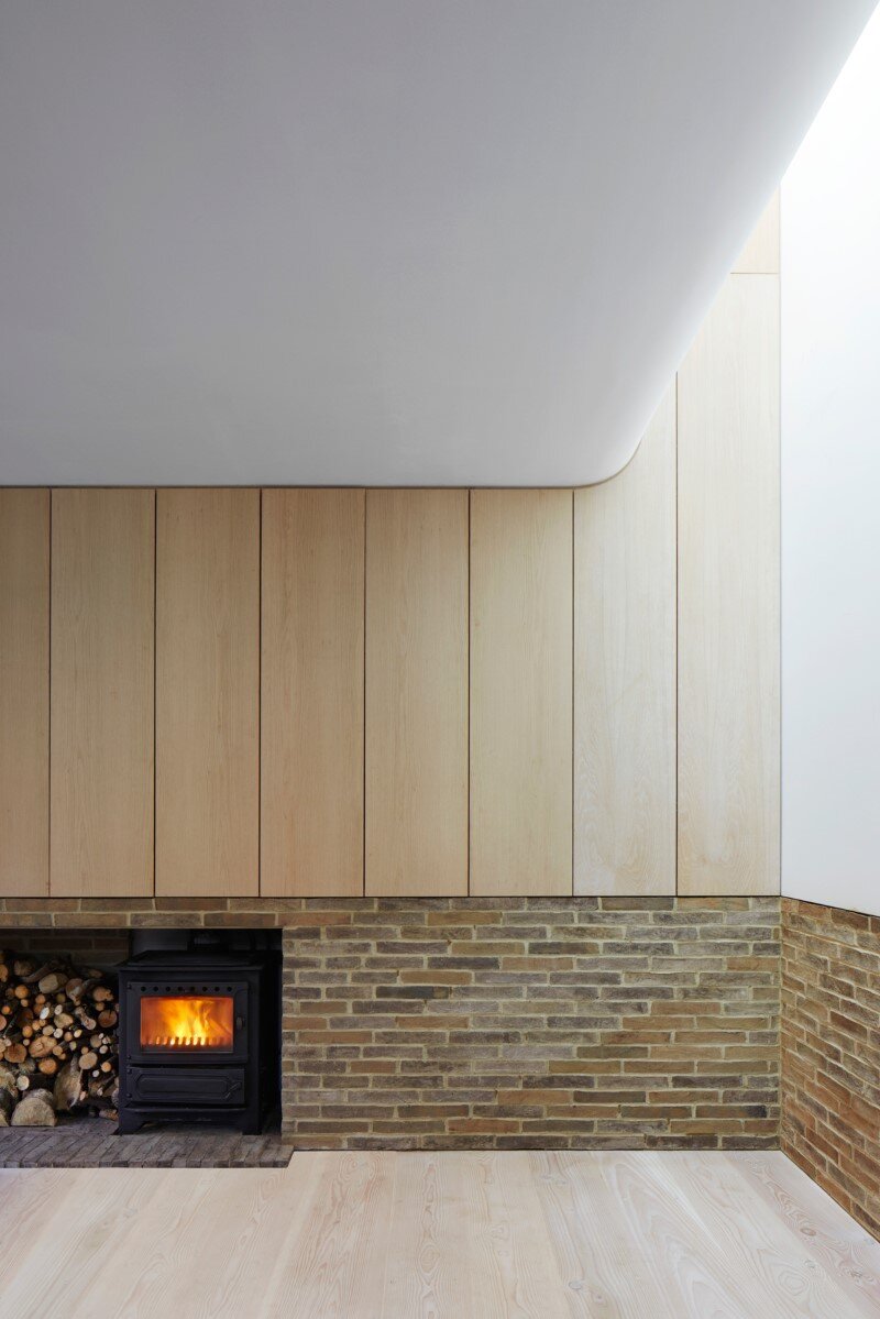 London House - family home formed of two sculptural volumes of weathering steel (15)