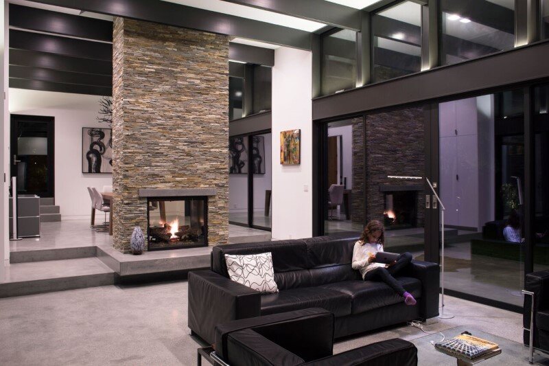 Modern Atrium House - energy efficient new home by Klopf Architecture (3)