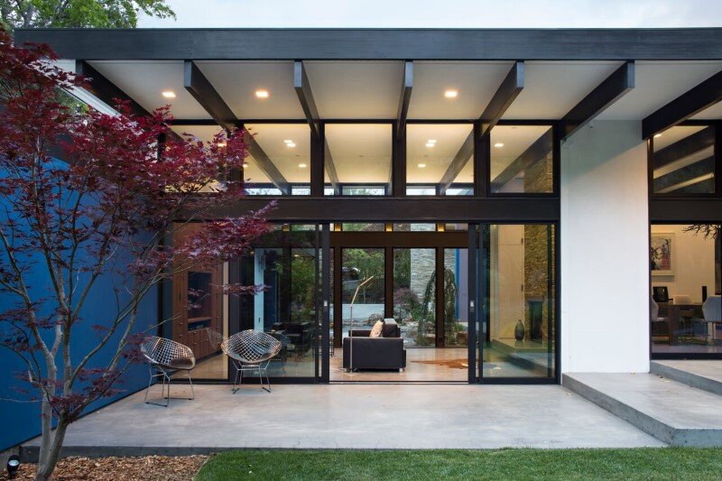 Modern Atrium House - energy efficient new home by Klopf Architecture (9)