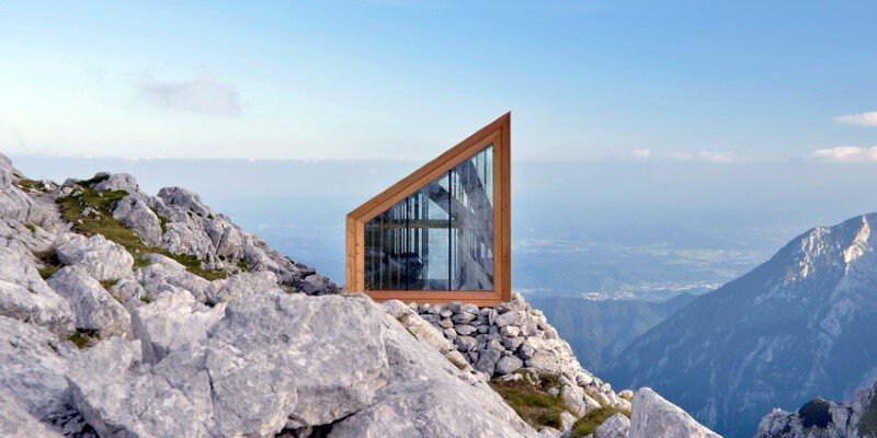 Mountain shelter on the highest peak in Slovenia (13)
