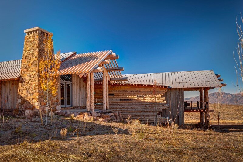 Wolf Creek Ranch - Log Home with traditional ranch architecture (4)