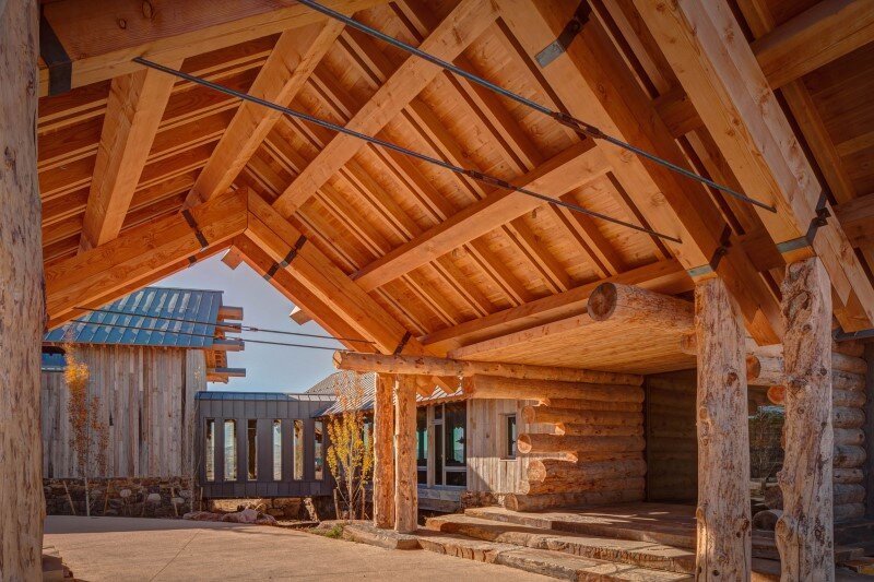 Wolf Creek Ranch - Log Home with traditional ranch architecture (7)