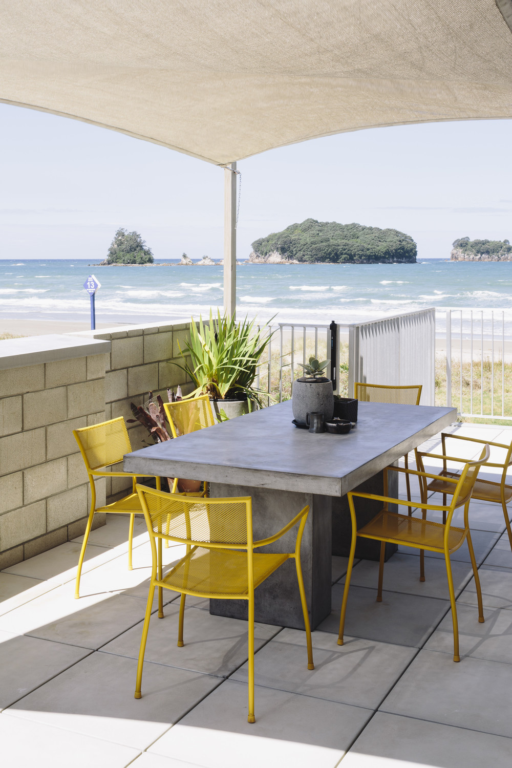Coromandel Beach House by Strata Architects - New Zealand (5)
