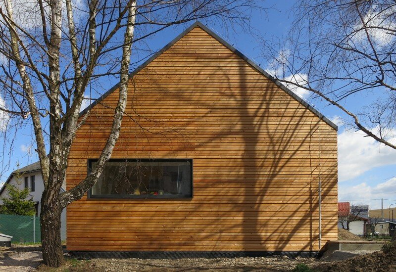 DomT House in Stara Lubovna inspired by the architecture of wooden barns (1) (Custom)