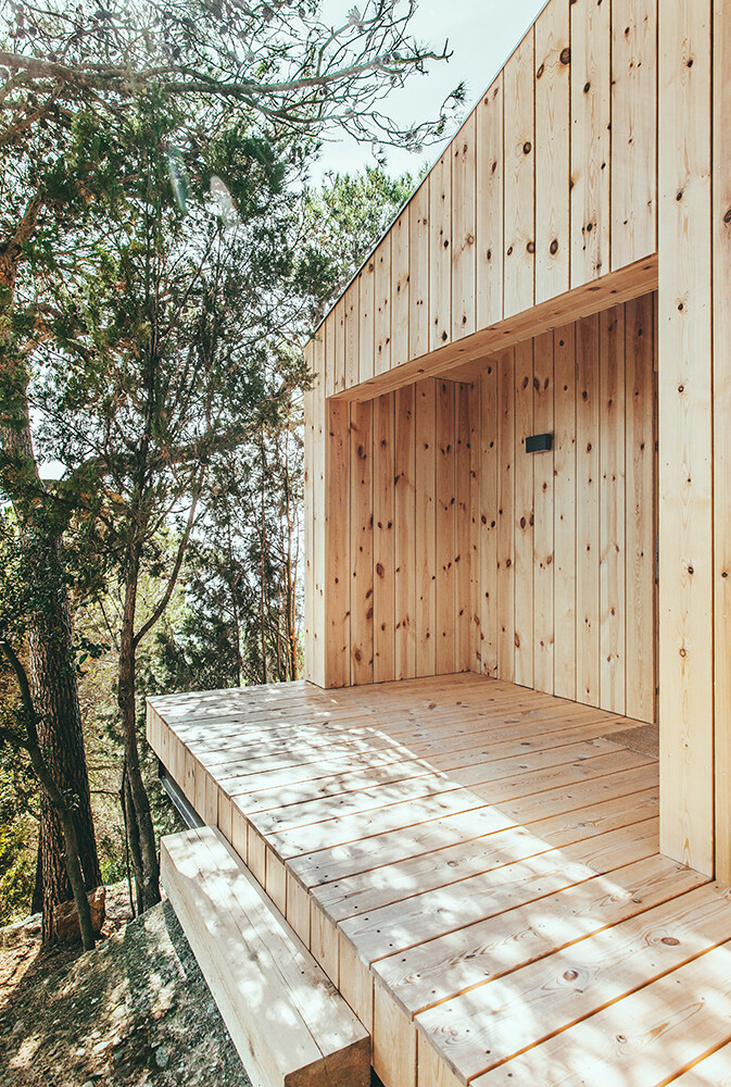 Efficient, prefab, sustainable and passive - Wood Studio House (2)