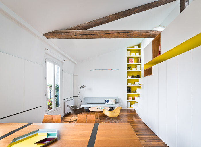 Fashionable Parisian Apartment that has a Mini Vertical Garden in the Kitchen (7)