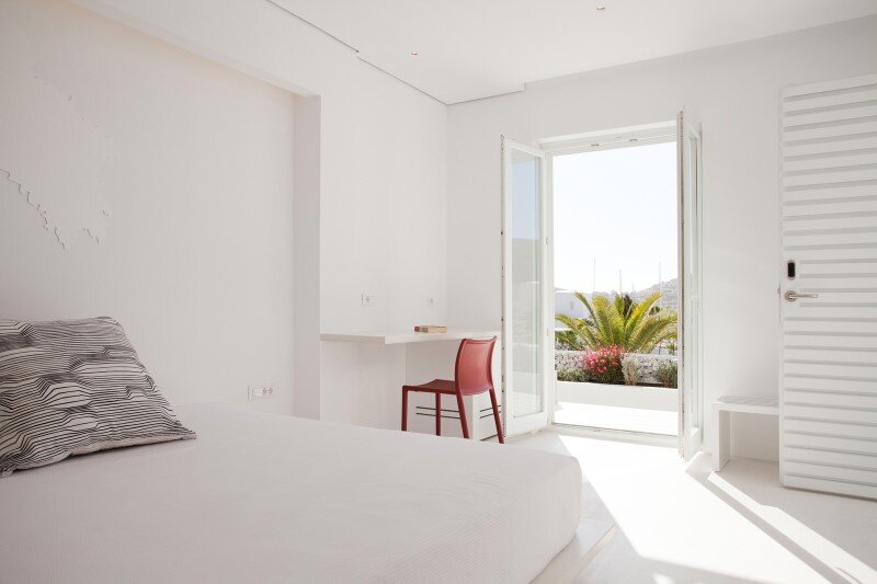 Hotel in Greece with a stylish minimalist design Relux Ios Hotel (14)