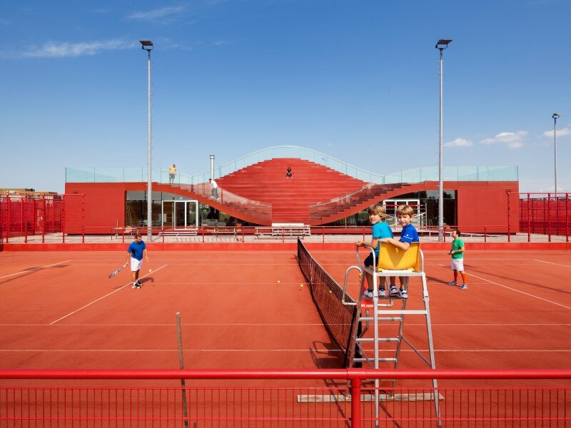 Iconic club house architecture for IJburg Tennis Club Amsterdam (5)