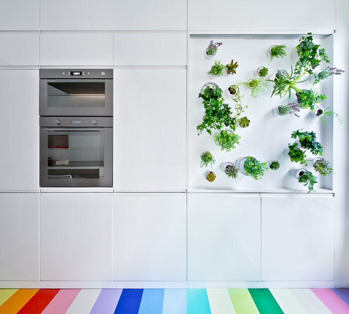 Modern Parisian Apartment that has a Mini Vertical Garden in the Kitchen (12)