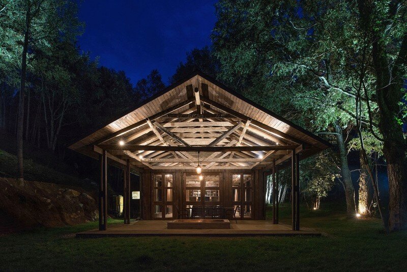 Shed house at Lake Ranco - recycled and converted old barn materials in summer cottage (1)