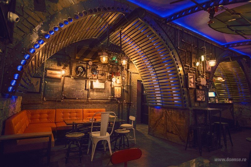 Submarine Pub Designed in Industrial Style with Steampunk Features (2)