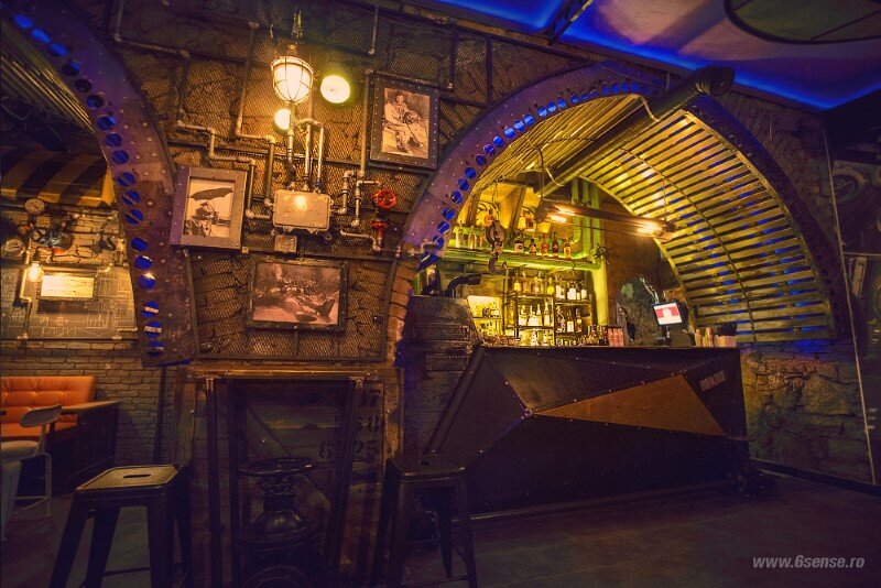 Submarine Pub Designed in Industrial Style with Steampunk Features (4)