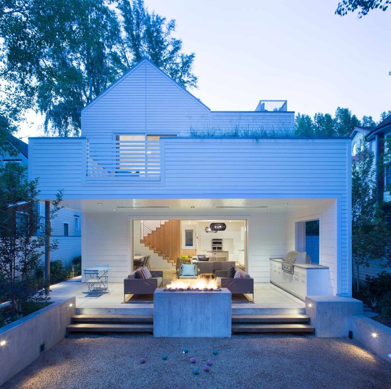 Sustainable design and modern interpretation of the historic miner home Game On House (11)