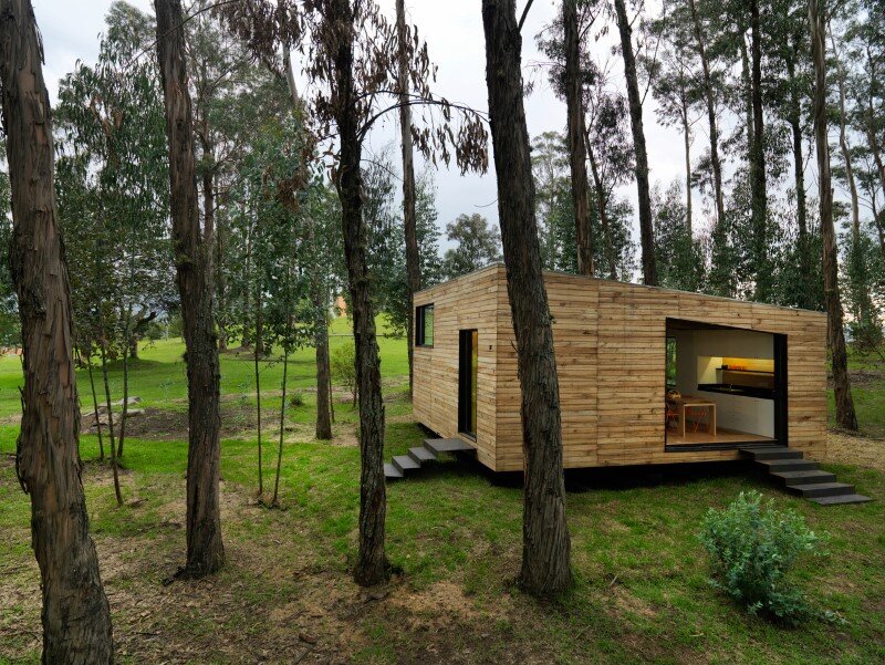 Sustainable housing prototype - House with low footprint and high energy efficiency (4)
