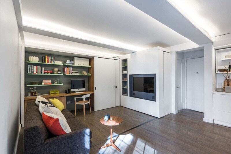 This apartment uses a mechanized moving wall to form different areas (1)