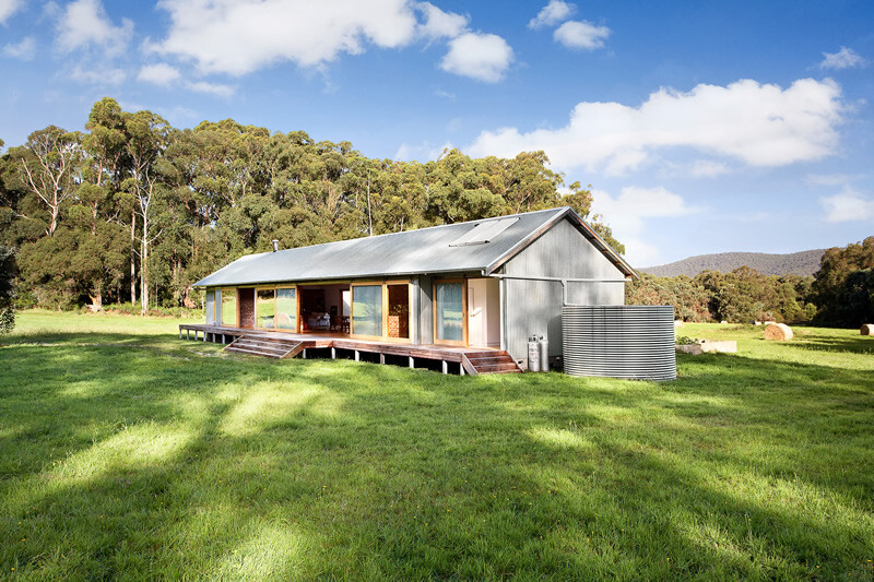 Tonimbuk House - Australian Woolshed Inspired Home - Bunyip State Park (1)