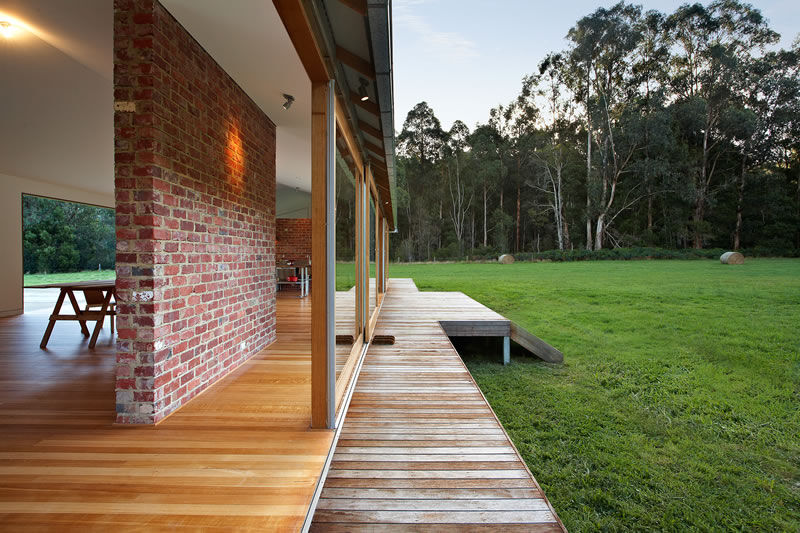 Tonimbuk House - Australian Woolshed Inspired Home - Bunyip State Park (3)
