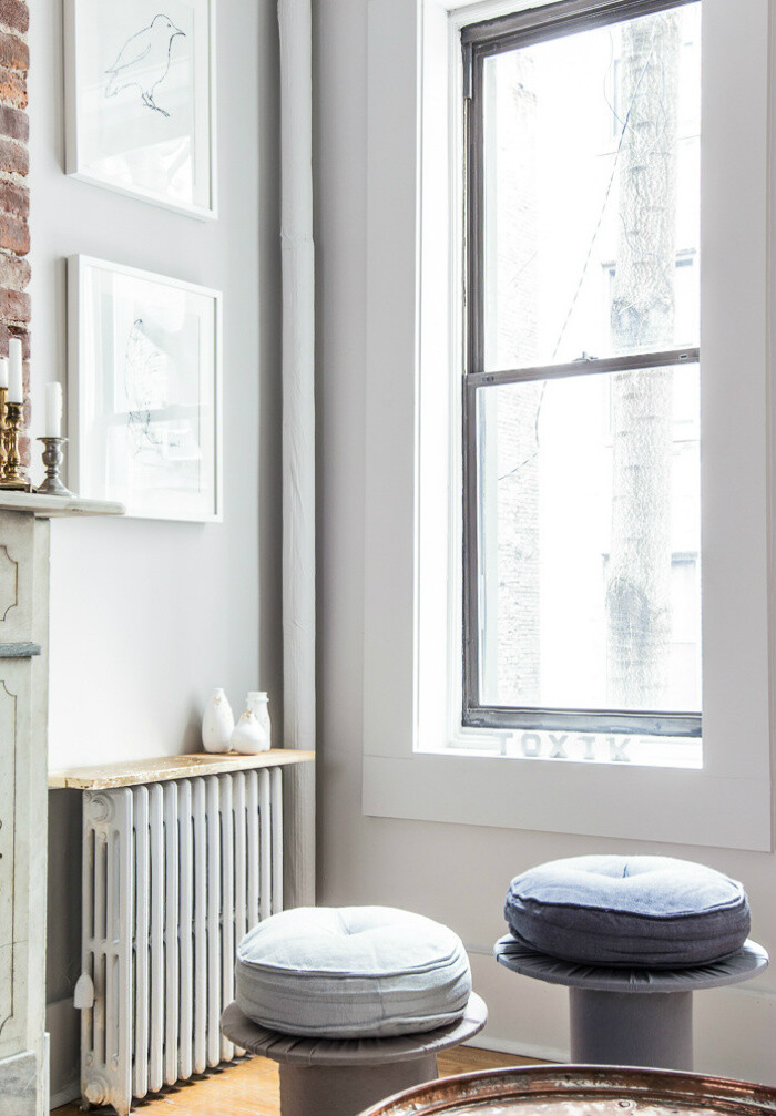 Upper East Side Apartment - Cozy and Welcoming with a Mellow Monochromatic Palette (2)