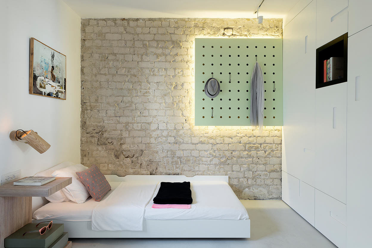 When Color Meets Calm - 55 square meters in Central Tel Aviv (13)