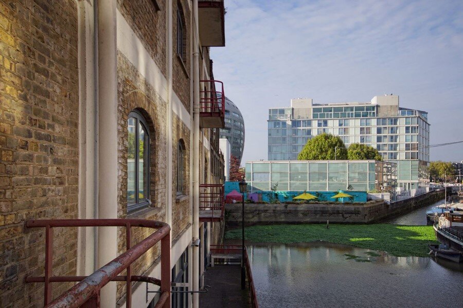 Industrial Warehouse Conversion at Ransome’s Dock in London (7)