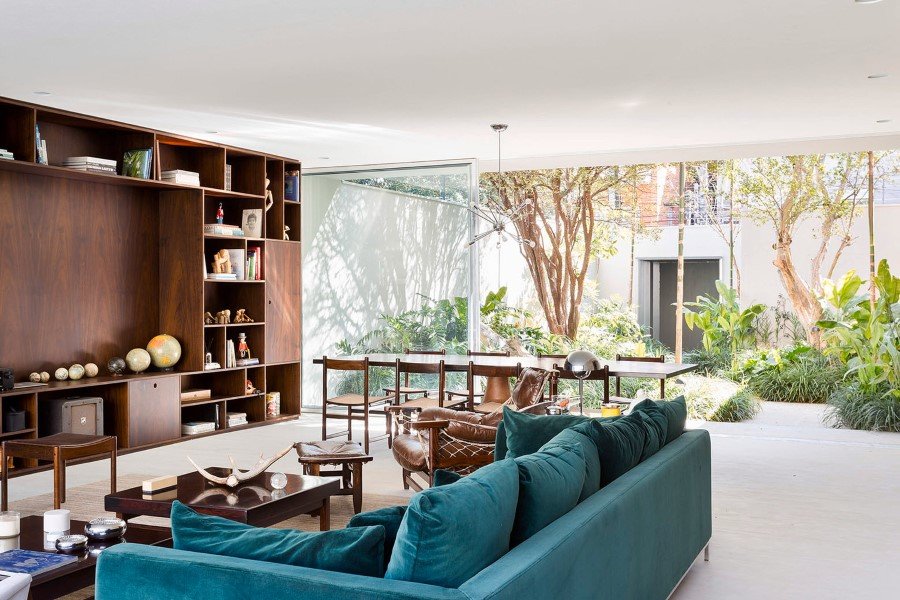 Lara House is a generous and light-filled home in Sao Paulo - by Felipe Hess (15)