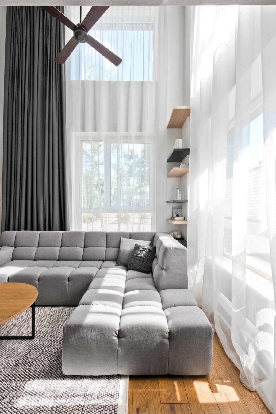 Scandinavian Modern Loft Interior by InArch (16)