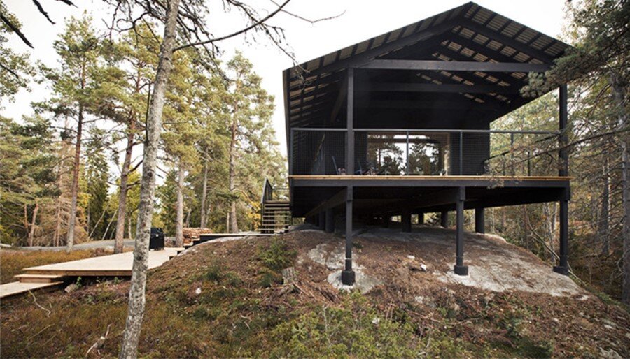 Single Story Vacation House on an Island in the Stockholm Archipelago (1)