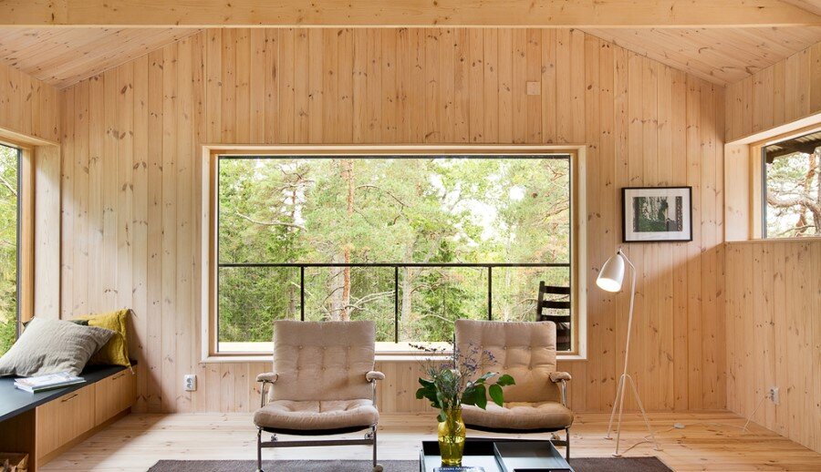 Single Story Vacation House on an Island in the Stockholm Archipelago (11)