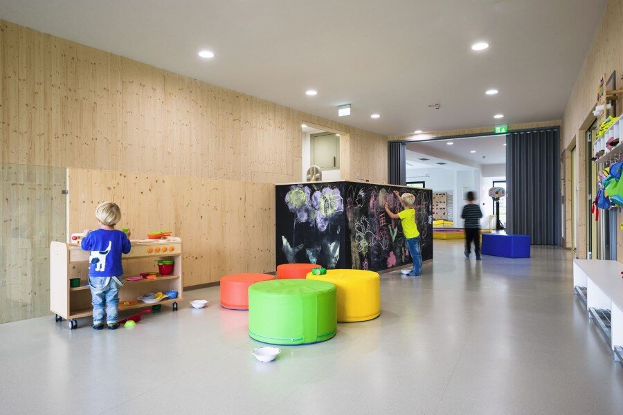 Šmartno Timeshare Kindergarten - Spaces Combined into one Learning Landscape (18)