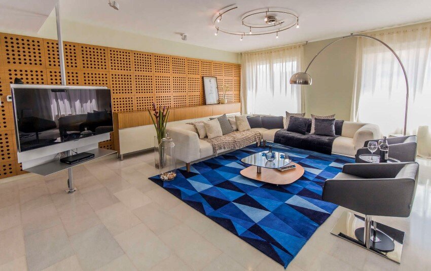 Grand Europa Apartment for a Family That Loves Music (9)