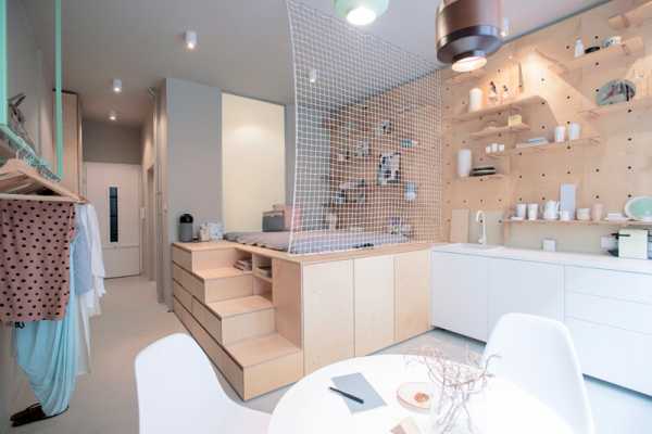 Tiny Home Away From Home – Modern Chic Apartment for Travellers