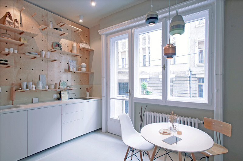 Tiny Home Away From Home - Modern Chic Apartment for Travellers (2)