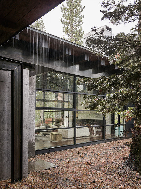 Martis Camp House in Northstar California by Faulkner Architects (7)