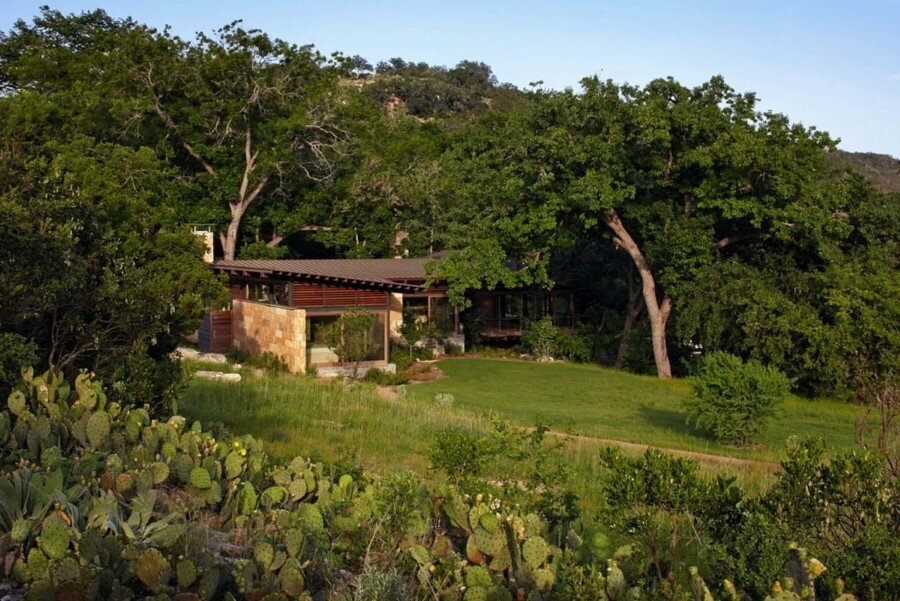 Mill Springs Ranch provides a water’s edge retreat (6)