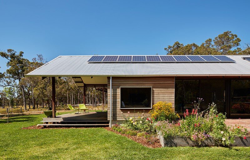 Modern Australian Farm House with Passive Solar Design (7)