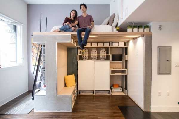 Small Condo Transformed into a Dynamic Space: Domino Loft