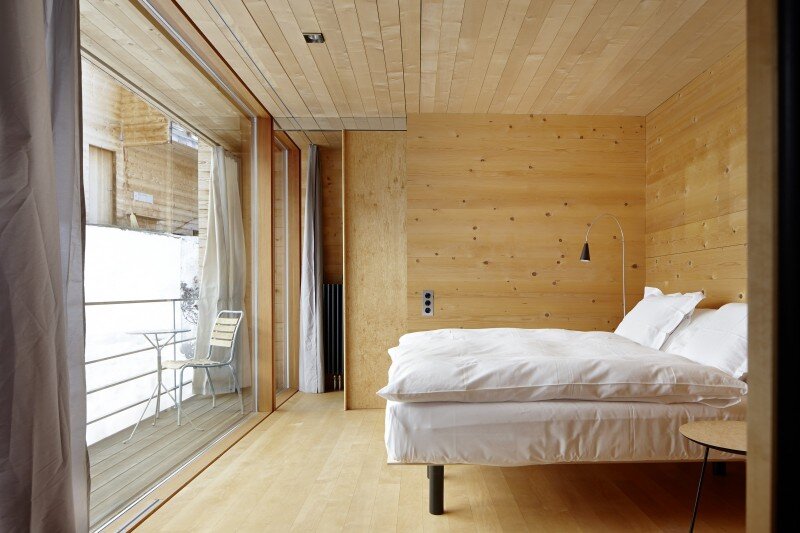 Wooden Houses Designed with Large Pictures Windows (15)