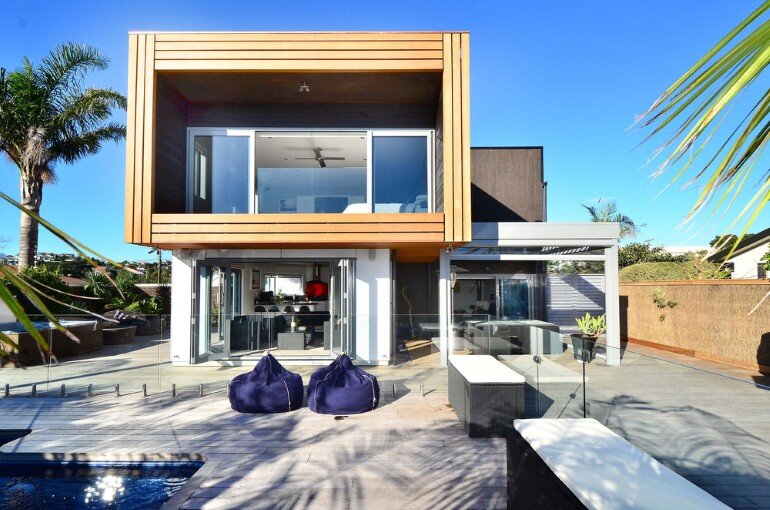 Red Beach House by LTD Architectural Design Studio (5)
