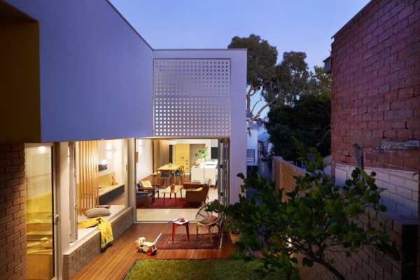 1910 Semi-Detached Cottage Adapted for a Young Extended Family