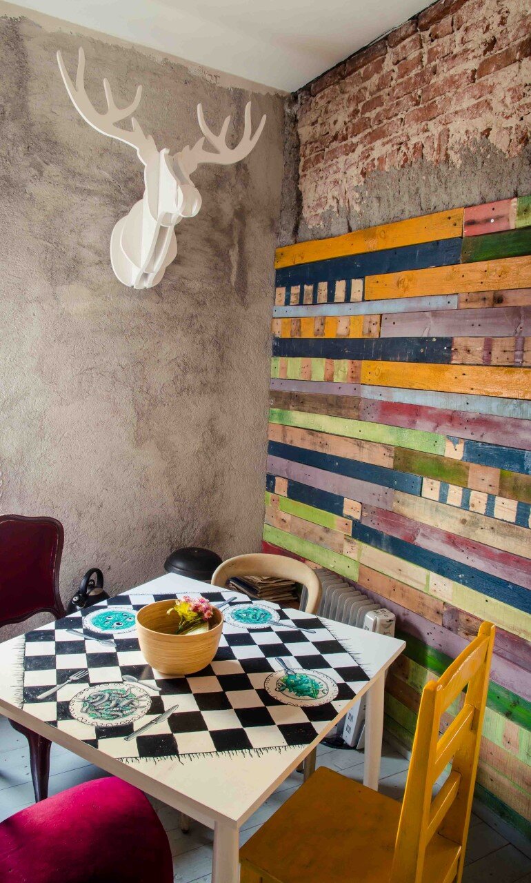 Acuarela Bistro is an Inviting Space for the Creative Community in Bucharest (22)