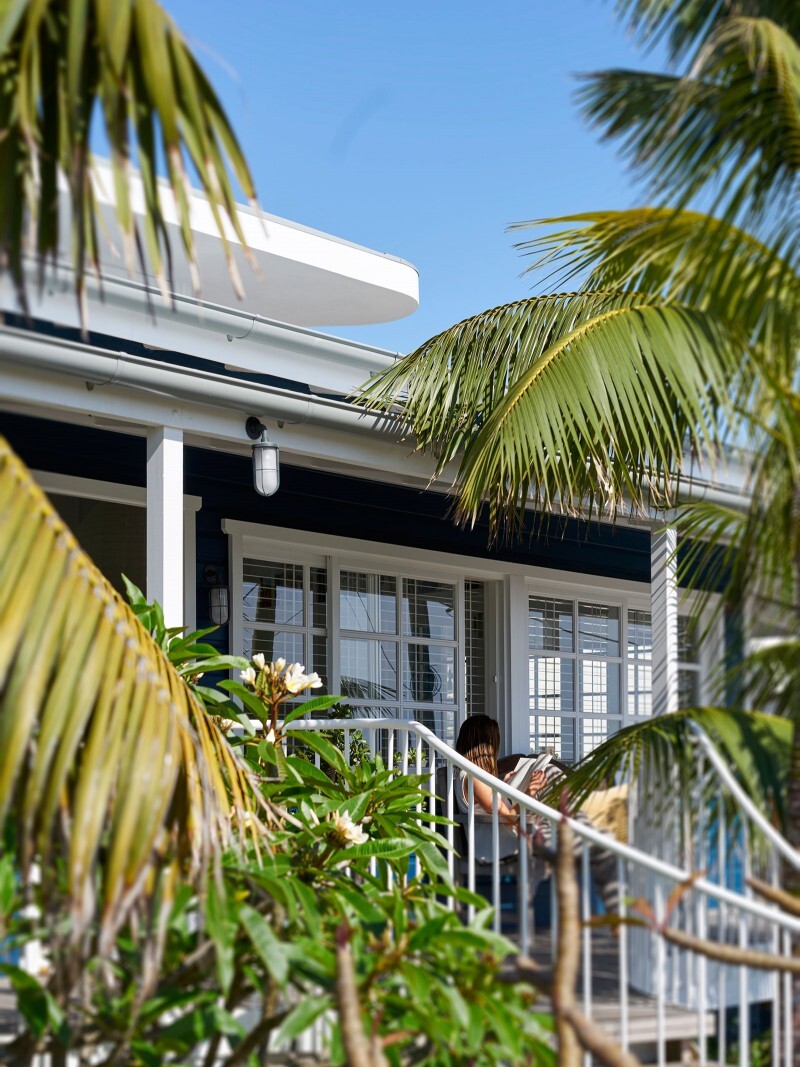 Beach House on Stilts - Restful Retreat With Privileged Ocean Views (5)