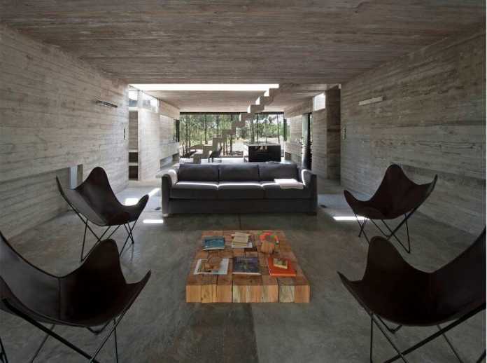 Concrete Holiday Retreat in Argentina by Luciano Kruk