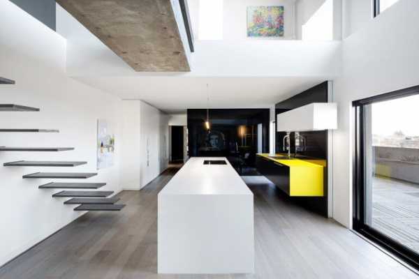 Habitat 67: Minimalist Apartment Design in Montreal