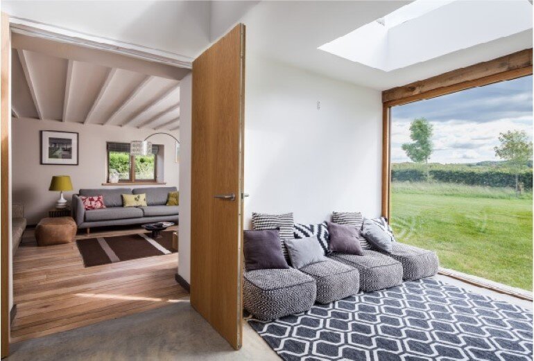Laurel House - Contemporary Extension for a Delightful Traditional Cottage (6)